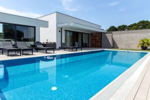 עיצוב ובניית בריכות - בריכות מתועשות מביאות את העתיד של עיצוב ובניית בריכות ביתיות